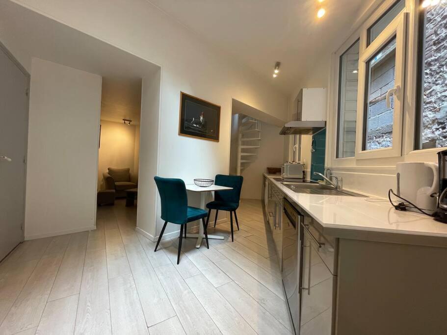 Duplex Situe Dans Le Centre De St Valery En Caux Appartement Saint-Valery-en-Caux Buitenkant foto